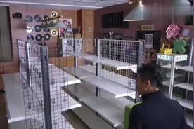 黑龙走进福利店大吃一惊,惊叹连连,被进来的王玛丽吓走视频封面