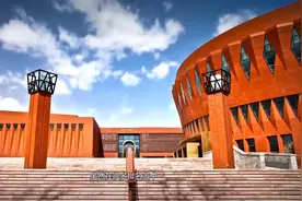 浙江大学的实力在5年内能超越清华北大？现在高校排名清华第一视频封面