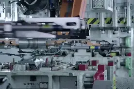 5系标轴在丁格芬工厂的生产过程视频封面