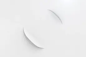 鲁豫有约：刘涛分娩的时候，老公王珂忽然倒地不省人事，刘涛懵了视频封面
