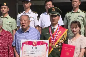 郓城籍武警周长帅荣膺“中国武警十大忠诚卫士”荣誉称号