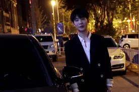 那些承诺说出口的瞬间 或许我们都想过永远 #小李坤 #情绪短片