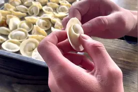 你知道部队吃饺子的意义吗？#把青春献给祖国 #参军入伍 #包饺子