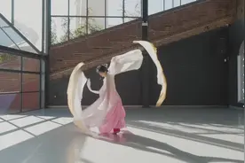 我大概是全网末班车代表吧👀   So calm down  梦里海市云霞