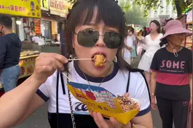 街头挑战 10块钱吃遍夜市 逛遍夜市#我的乡村生活 #记录真实生活视频封面