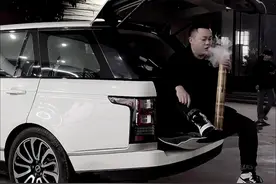 洗完澡出来的时候88号技师对我说空调温度要高一点吗视频封面