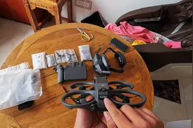 大疆avata2开箱#大疆avata #穿越机 #王八上岸视频封面