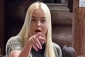 陌生人测试，好人有好报！ #街头测试路人反应 #善良的人最美视频封面