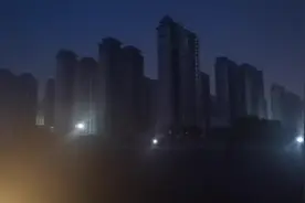 唐山工人医院分院在哪？去找找。顺便看看唐丰路施工情况视频封面