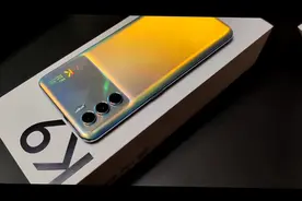 #OPPO    买OPPO新品就上OPPO官方商城 @欢太商城视频封面