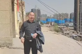 王保保城，位于兰州市区黄河北岸的白塔山东侧