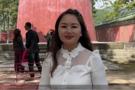 原来香妃竟然是真实存在过得人物，那么她身带异香到底是真的假的视频封面