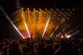 不愧是世界顶级蒙古乐队！#九宝乐队 #摇滚现场 #十丈铜嘴视频封面