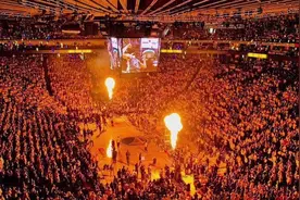 NBA最豪华球馆，金州勇士队主场大通中心球馆#nba视频封面