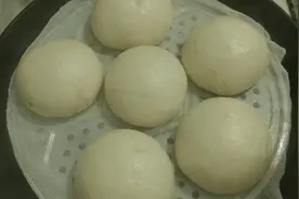 发过头的面团发酸？蒸出来的包子发黄变色？怎么补救