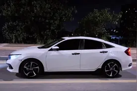 本田思域改装17寸轮毂 原厂轮毂轮胎置换 一起看看 钱花了