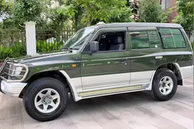 2015年的2.2四驱军绿色，够精品吗#猎豹黑金刚