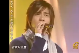 仔仔《记得我爱你》《我呼吸你》现场版#周渝民