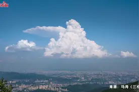 8月1日，北京上空“积雨云”形成到消失全过程，太惊艳了！【来源