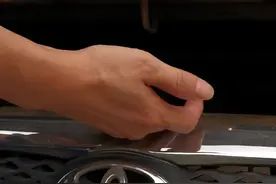 车子引擎盖怎么打开？你真的会吗@抖音汽车 #用车知识