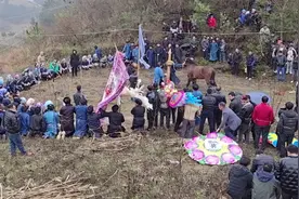 苗族风俗，丧事砍马视频封面