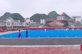 今年很特殊，恭城瑶族自治县30周年大庆，祖国母亲71周年国庆