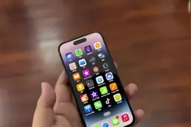 #iphone14灵动岛  14pro美版无卡槽 不需要打孔