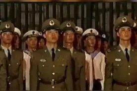 1997年香港回归中英防务交接仪式中方指挥官谭善爱回忆起当年情景，掷地有声的说：“中国一点也不能少”！#香港回归#国庆节#国旗 视频封面