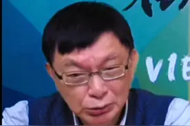中文是表意文字，很多时候提笔忘字都是常事，所以才难！#支持抖音传播正能量 #台湾名嘴 #两岸快评 #台海一周热评 #祖国统一是必然 视频封面
