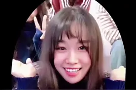 纪念黄衣小姐姐踢馆四周年，从18年爆火，到现在都很低调的做人，愿一切安好，顺其自然。#黄衣小姐姐 #李佳蔚 #感谢每个阶段不同的自己 视频封面