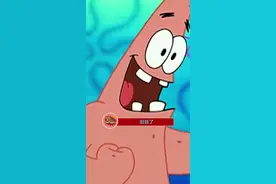 对于派大星而言，海绵宝宝就是他的全世界。原来派大星在用一生陪伴海绵宝宝成长。这样看来派大星不是笨，可能是得了老年痴呆吧。