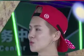 跑楼梯那块真的man炸了！#向全世界安利 @鹿晗视频封面