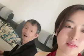 #家有一老如有一宝 #陪你变老陪你笑 #愿天下所有的父母身体健康 #百善孝为先 #记录幸福时刻视频封面