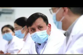 张文宏到底有多牛？过去33年，没干别的……#张文宏 #武汉加油 #正能量视频封面