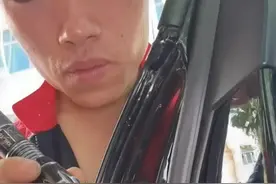 Q7门把手拆卸方法#鑫德奥 #奥迪q7 #深圳奥迪 #深圳奥迪专修