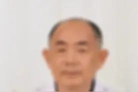 孩子发烧能不能开空调？可以开空调降环境温度但是风不能对着孩子吹。#科普 #育儿 #发烧 #孩子成长