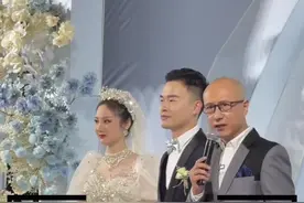 12年爱情长跑，有情人终成眷属，祝福@小刚学长 新婚快乐，三年抱俩！#小刚学长结婚 