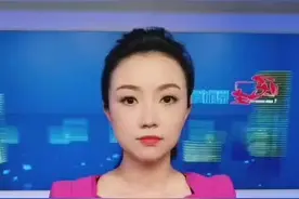 海尔服务工程师胡云川徒手爬楼救下悬在六楼窗户外的女童。为弘扬其见义勇为精神，海尔奖励一套房#海尔 #见义勇为视频封面
