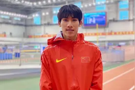 广西00后小伙刘德助创800米全国室内新纪录！1:49.55！👍视频封面