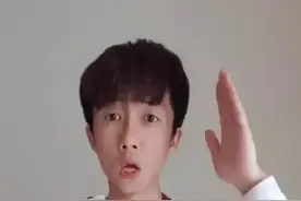 98%的学生都搞不懂的#英语 单词:aloud和loud的区别 #英语语法