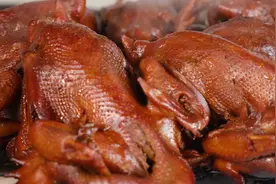 廊坊特色侯记熏鸡    #美食#廊坊#鸡#传统手艺视频封面