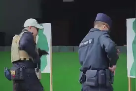 教学花絮 #最小作战单元   #拍电影现场 #花絮 #摇滚视频封面