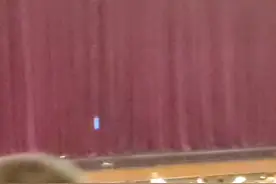 我拍摄的上海芭蕾舞团表演的芭蕾舞剧《闪闪的红星》的谢幕式视频封面
