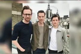 三个人凑不出一片嘴唇