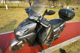 豪爵afr125减震很硬？我来告诉你们怎么解决。#踏板摩托车视频封面