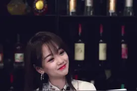 喝酒划拳最全姿势口诀，你学会了吗？#老板娘  #酒桌游戏  #与我合拍 