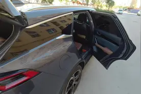 比亚迪唐dmi 第三排座椅进出的正确方法#比亚迪 #比亚迪唐 #唐dmi