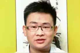 指甲有了竖条纹，你可要注意了！