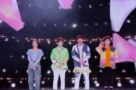 创造营2020教练团跳主题曲，#毛不易 还是营业了女团舞哈哈哈#创造营2020