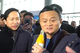 #蚂蚁森林 不仅绿化沙漠，还为脱贫创造了新模式！#马云 #公益 #商业思维